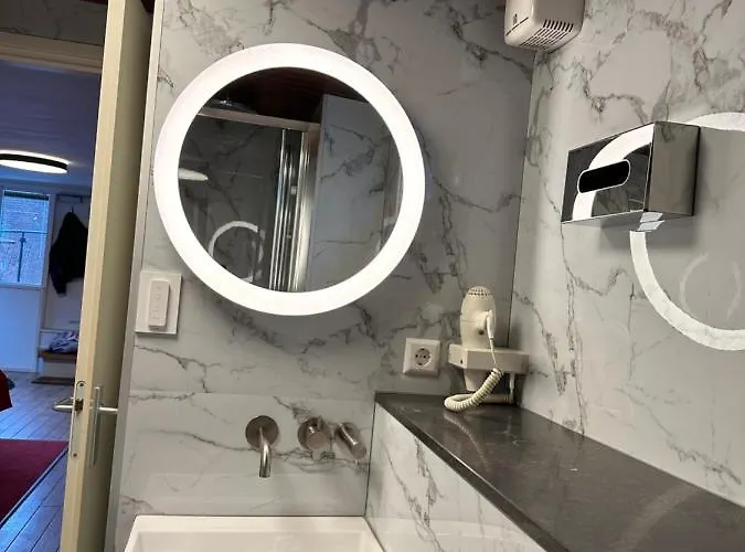 Botel Boat No Breakfast Amsterdam