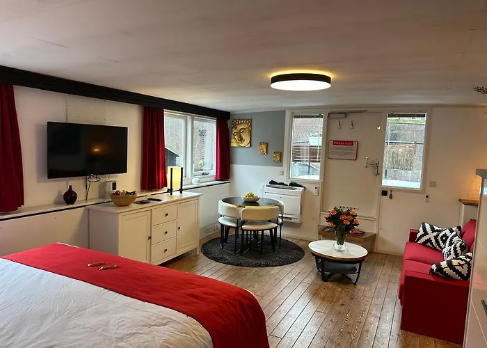 Botel Boat No Breakfast Amsterdam